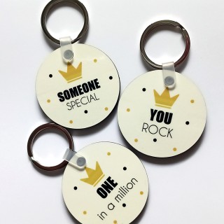 Круг привезок со натпис Someone special/ You Rock или One in a million